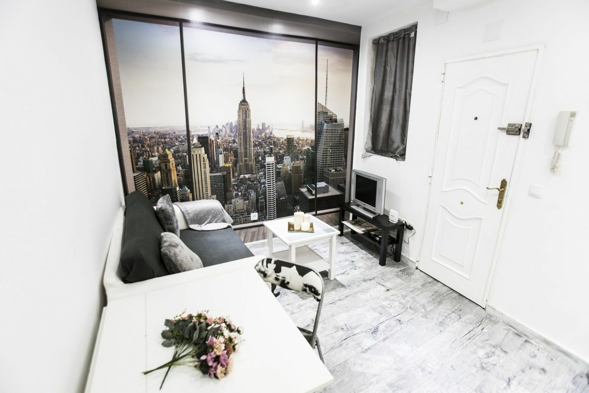 Forever Young Apartments Mediodia มาดริด ภายนอก รูปภาพ